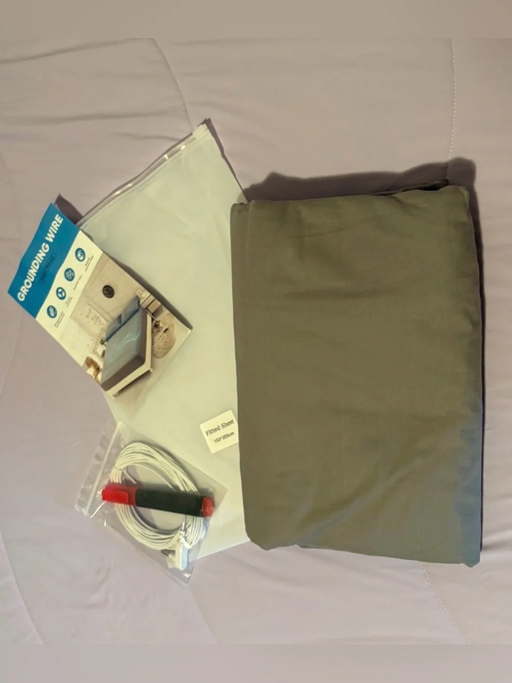 Queen Grounding Sheet in Gray